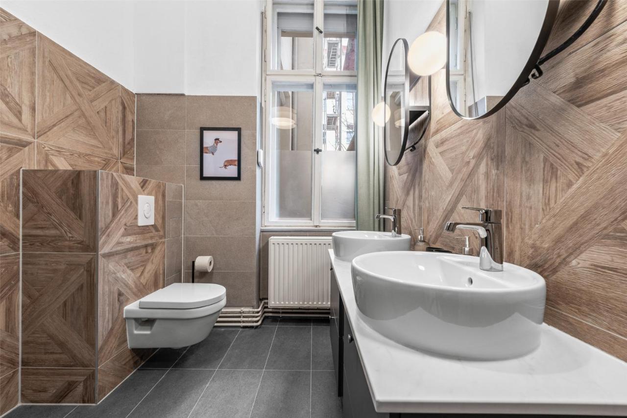 33 K Next To Alexanderplatz Apartamento Berlim